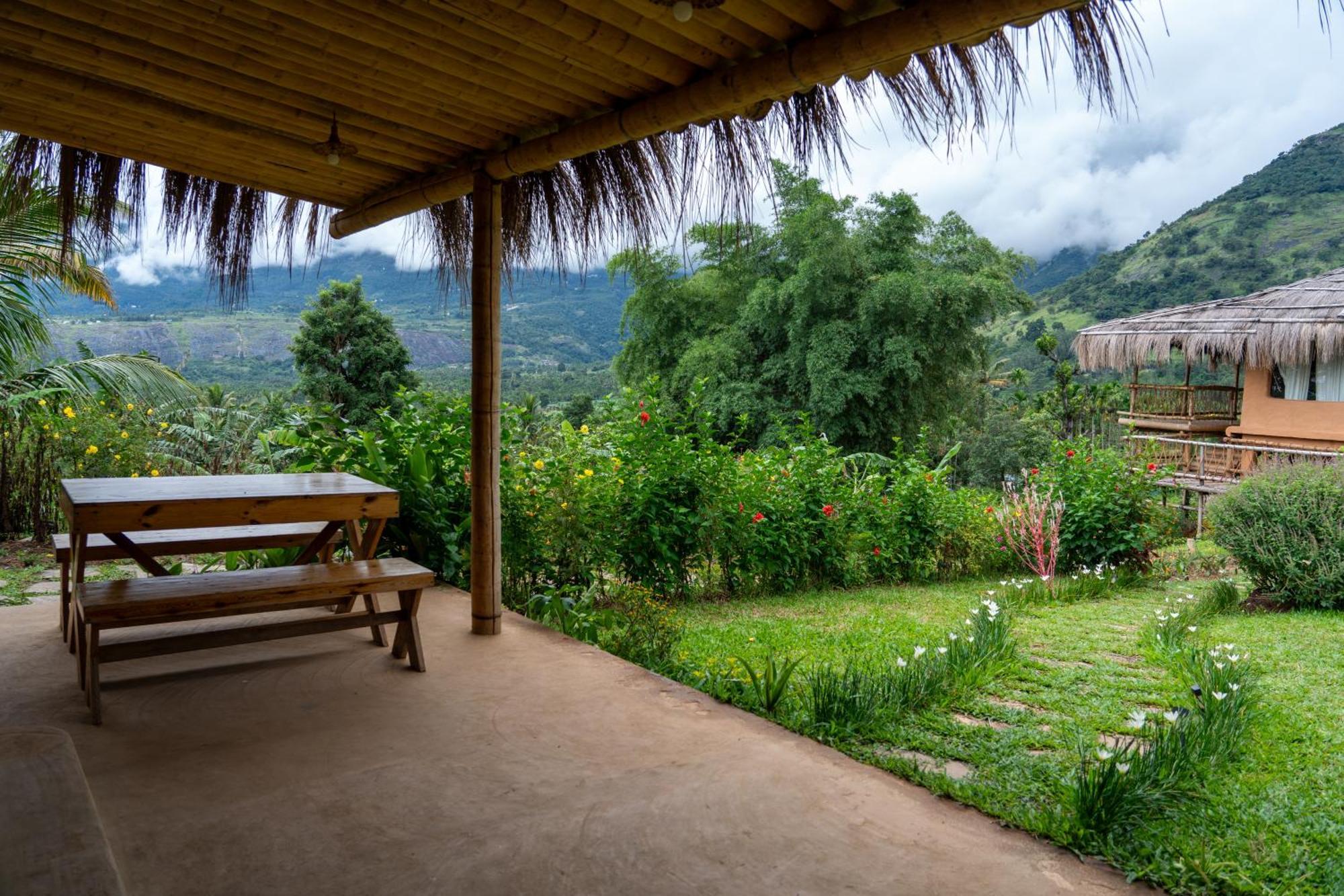 The Mudhouse Marayoor Hotel Munnar Exterior foto